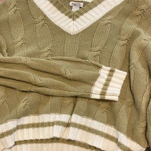 Green Oversized Sweater 💚